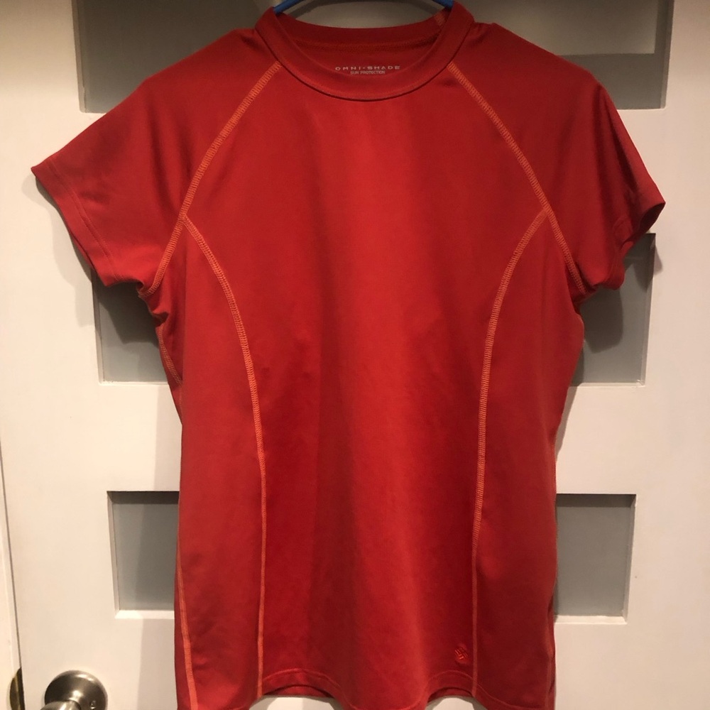 Short Sleeved Orange Columbia Omni Shade Sun Protection Tee w/Built in B…